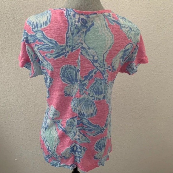 Lilly Pulitzer Mikela Pink Pout Barefoot Princess Blue Shells 100%Linen Shirt XS - Picture 7 of 15